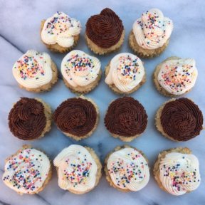 Gluten-free Paleo birthday Cupcakes